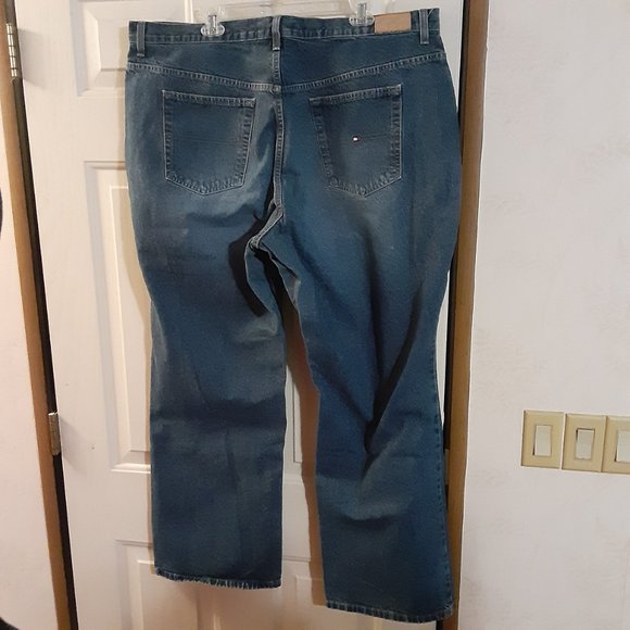 Tommy Hilfiger High Waist Women's Classic Boot Jeans - Picture 5 of 6